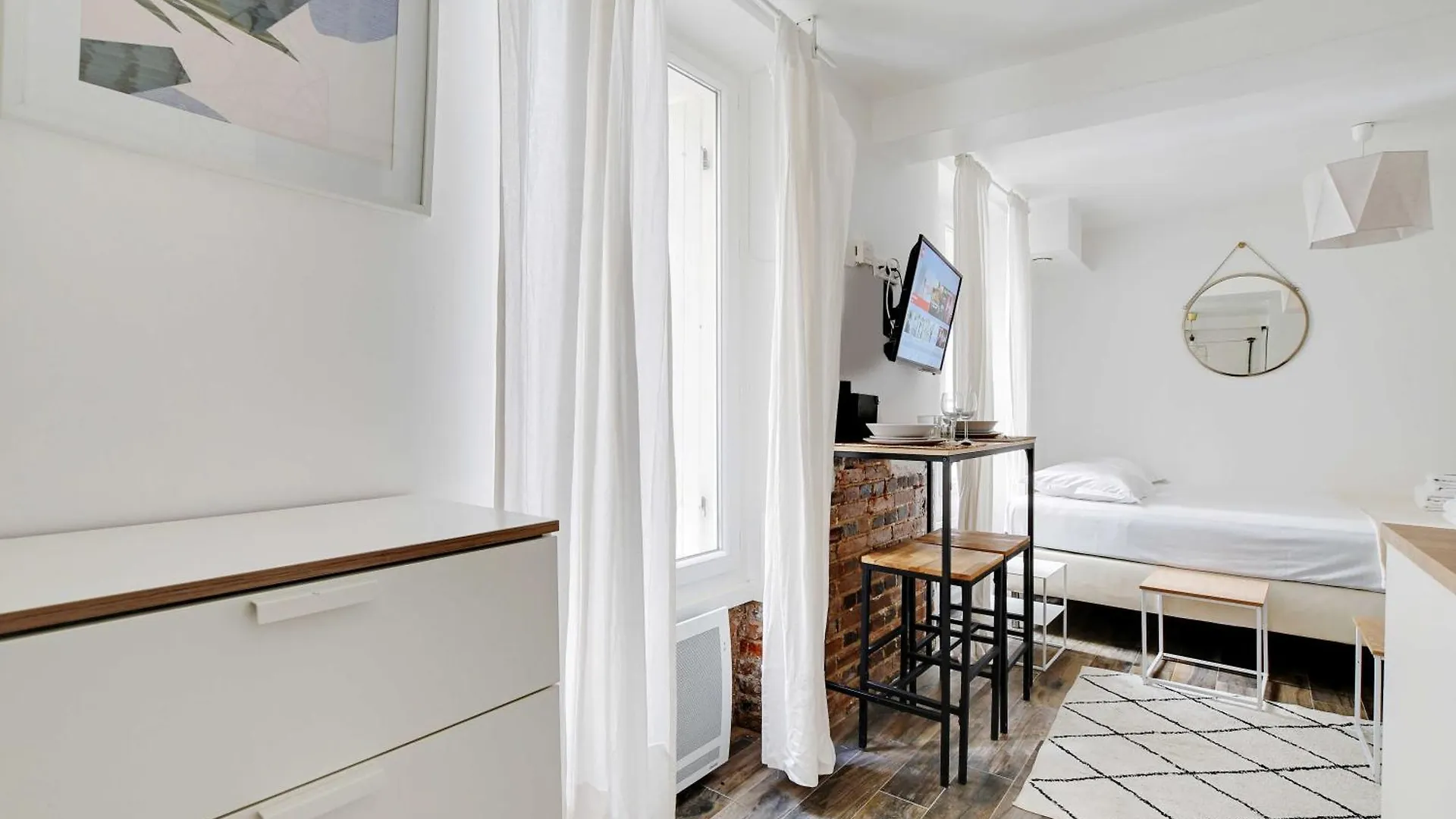 Apartment Charming Studio - 2P - Center Of Paris France
