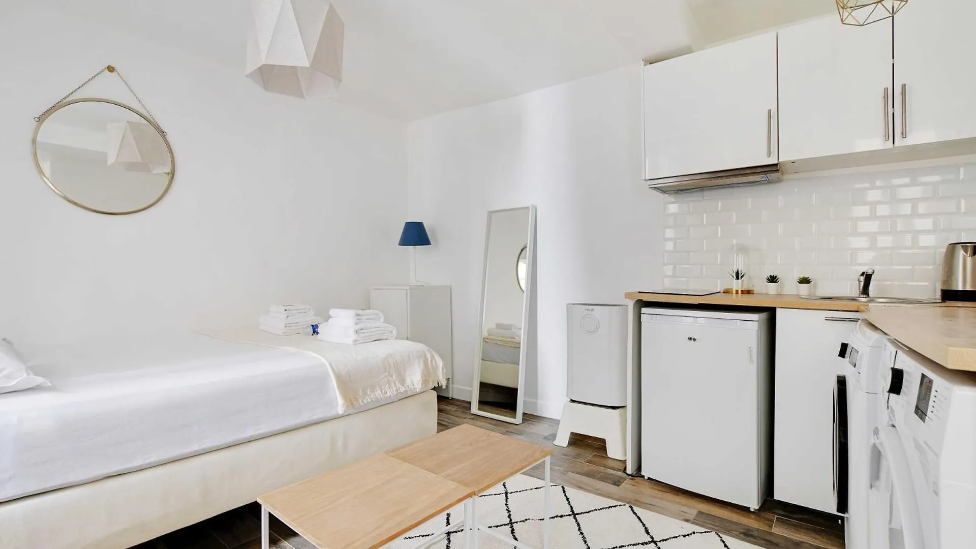 Charming Studio - 2P - Center Of Paris France